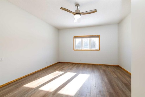 6010 Orr Drive, Red Deer, AB - Indoor Photo Showing Other Room