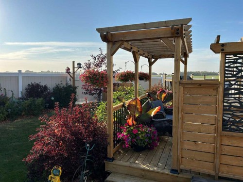 131-15 Mackenzie Ranch Way, Lacombe, AB 