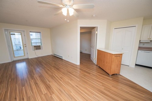 233-56 Carroll Crescent, Red Deer, AB - Indoor Photo Showing Other Room