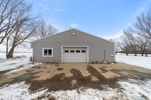 45217 Range Road 202, Rural Camrose County, AB - Outdoor