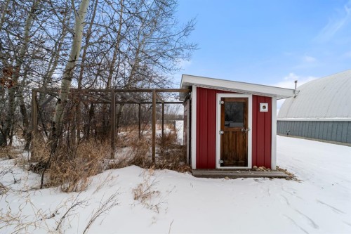 45217 Range Road 202, Rural Camrose County, AB - Outdoor