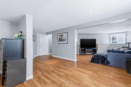 69 Willow Springs Crescent, Sylvan Lake, AB - Indoor