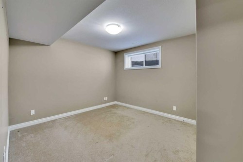 74 Van Slyke Way, Red Deer, AB - Indoor Photo Showing Other Room