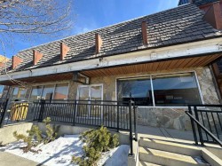 4919 50 Street  Rocky Mountain House, AB T4T 1A0