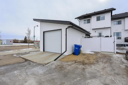 E-2 Evergreen Way, Red Deer, AB - Outdoor With Exterior