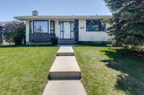 55 HORN Crescent  Red Deer, AB T4N 5Y8