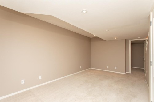 1104-30 Carleton Avenue, Red Deer, AB - Indoor Photo Showing Other Room