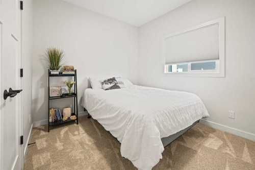 37 Arrowwood Close, Blackfalds, AB - Indoor Photo Showing Bedroom