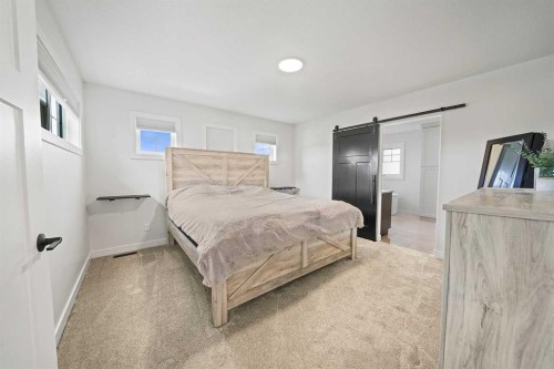37 Arrowwood Close, Blackfalds, AB - Indoor Photo Showing Bedroom