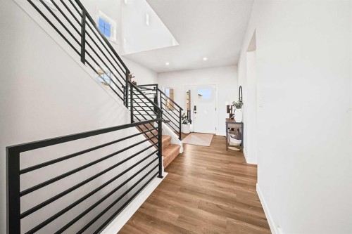 37 Arrowwood Close, Blackfalds, AB - Indoor Photo Showing Other Room