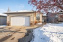 77 Pondside Crescent, Blackfalds, AB  - Outdoor With Facade 