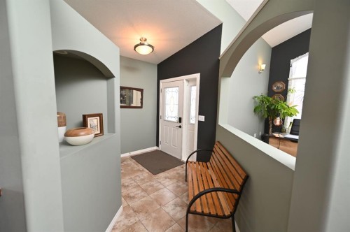 77 Pondside Crescent, Blackfalds, AB - Indoor Photo Showing Other Room