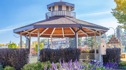 7 Gray Close, Sylvan Lake, AB - Outdoor