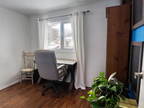 62 Parkland Drive, Sylvan Lake, AB 