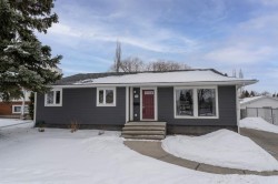 3505 39 Street  Red Deer, AB T4N 5T8