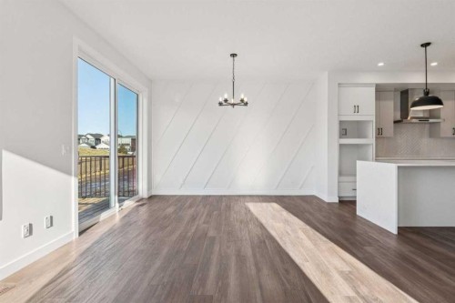 215 Sora Terrace Se, Calgary, AB - Indoor Photo Showing Kitchen