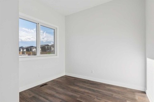 215 Sora Terrace Se, Calgary, AB - Indoor Photo Showing Other Room