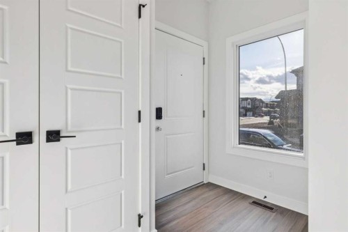 215 Sora Terrace Se, Calgary, AB - Indoor Photo Showing Other Room