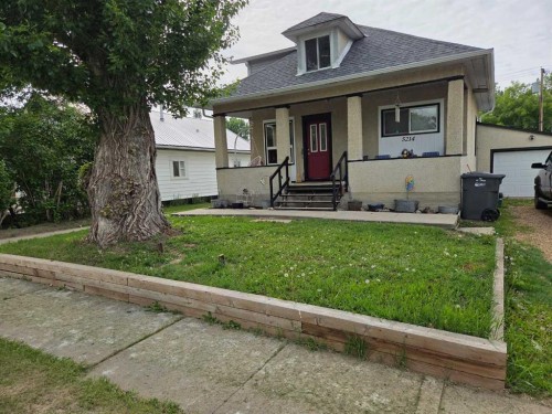 5214 50 Street, Castor, AB - Outdoor