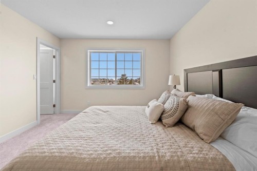 7311B 44B Avenue, Camrose, AB - Indoor Photo Showing Bedroom