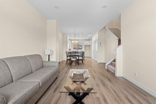 7311B 44B Avenue, Camrose, AB - Indoor Photo Showing Living Room