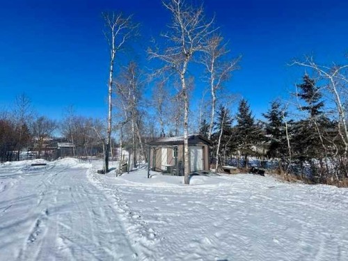 502 Plover Close, Pelican Point, AB - Outdoor