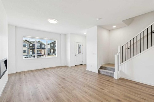 15 Emberside Park, Cochrane, AB - Indoor