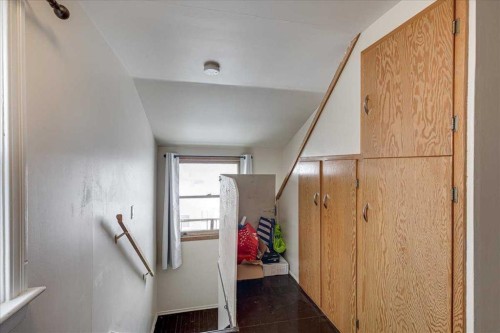 3912 55 Avenue, Red Deer, AB - Indoor Photo Showing Other Room