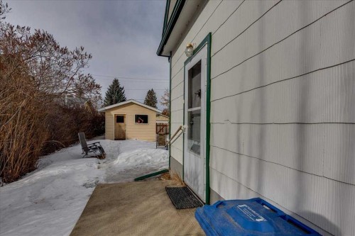 3912 55 Avenue, Red Deer, AB - Indoor