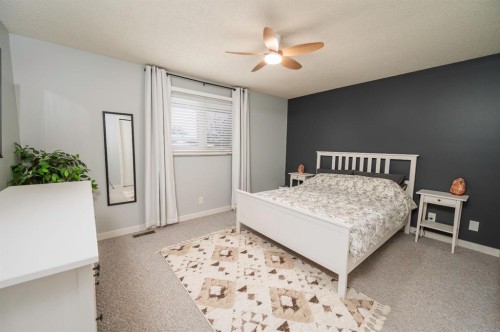 154 Rutherford Drive, Red Deer, AB - Indoor Photo Showing Bedroom