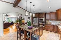 11124 110a Avenue  Edmonton, AB T5H 1K1