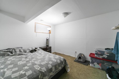 5809 28 Avenue, Camrose, AB - Indoor Photo Showing Bedroom