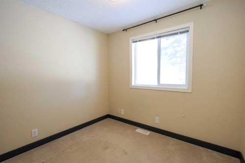 4915 Doncaster Avenue, Red Deer, AB 