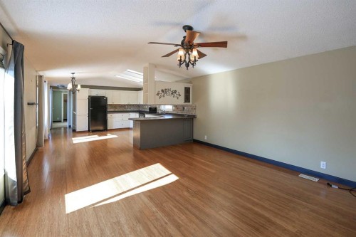 4915 Doncaster Avenue, Red Deer, AB 