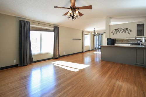 4915 Doncaster Avenue, Red Deer, AB 