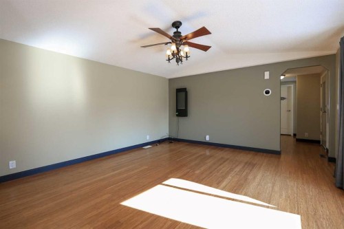 4915 Doncaster Avenue, Red Deer, AB 