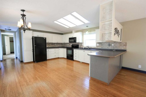 4915 Doncaster Avenue, Red Deer, AB 