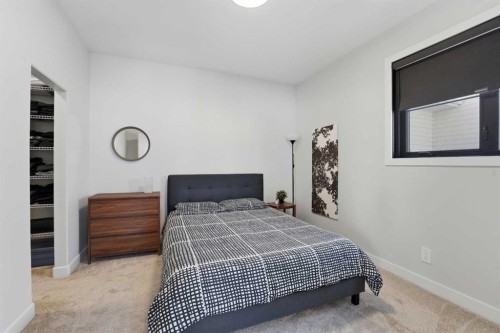 183 Ellington Crescent, Red Deer, AB - Indoor Photo Showing Bedroom