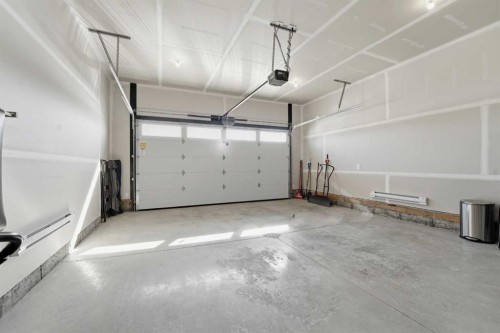 183 Ellington Crescent, Red Deer, AB - Indoor Photo Showing Garage
