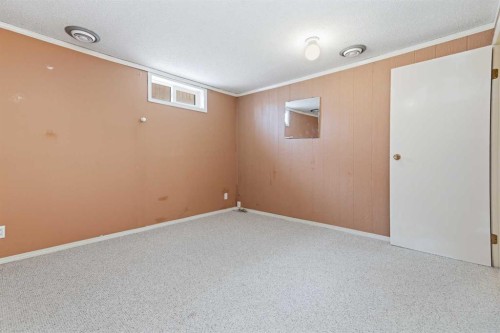 145 Wilson Crescent, Red Deer, AB - Indoor Photo Showing Other Room
