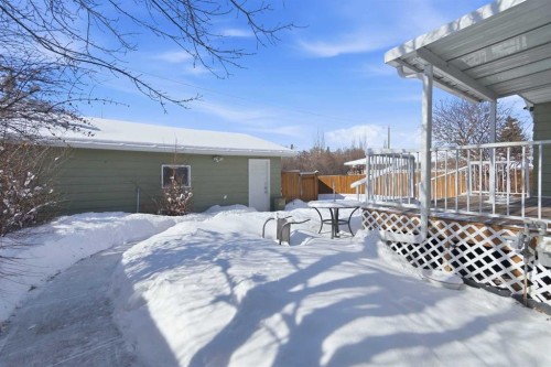 145 Wilson Crescent, Red Deer, AB - Outdoor