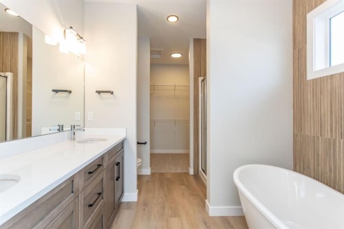 17 Tindale Place, Red Deer, AB - Indoor Photo Showing Bathroom