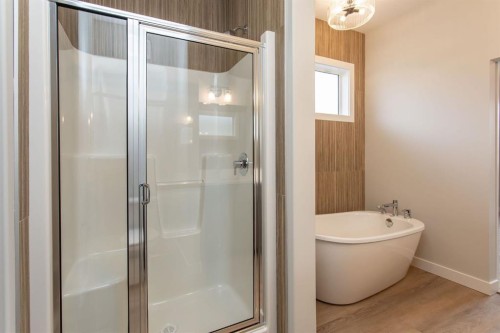 17 Tindale Place, Red Deer, AB - Indoor Photo Showing Bathroom