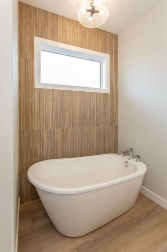 17 Tindale Place, Red Deer, AB - Indoor Photo Showing Bathroom