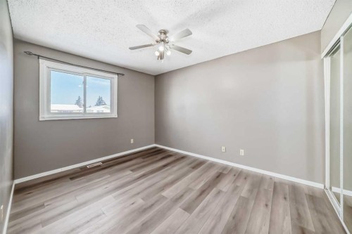 B1-35 Nash, Red Deer, AB - Indoor Photo Showing Other Room