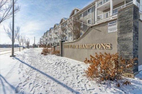 112-5340 199 Street, Edmonton, AB - Outdoor
