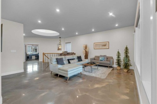 38 Grove Close, Red Deer, AB - Indoor