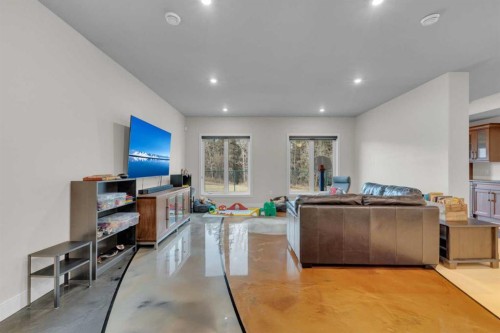 38 Grove Close, Red Deer, AB - Indoor