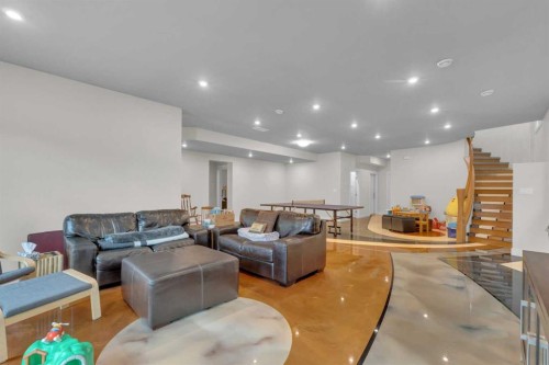 38 Grove Close, Red Deer, AB - Indoor