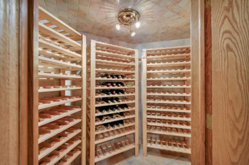 16 Askin Close, Red Deer, AB - Indoor Photo Showing Other Room